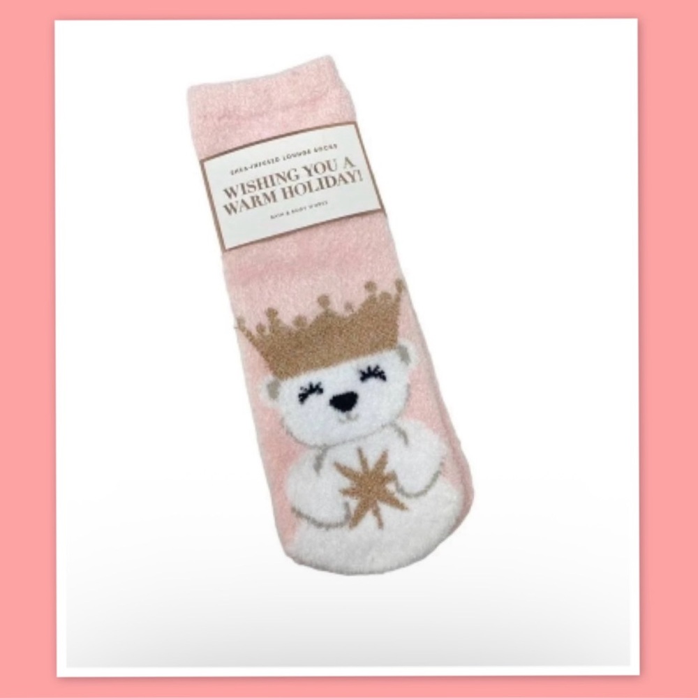 Limited Bath Body Works Crown Polar Bear Shea Infused Socks Pink